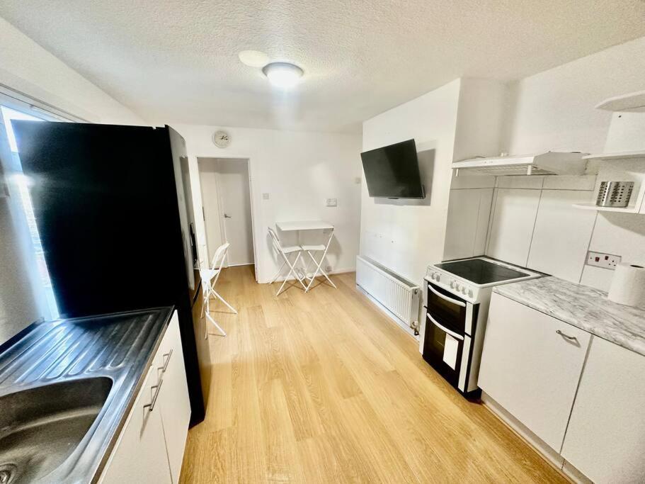 Cosy Two Bedroom Apartment,Se13 Londyn Zewnętrze zdjęcie
