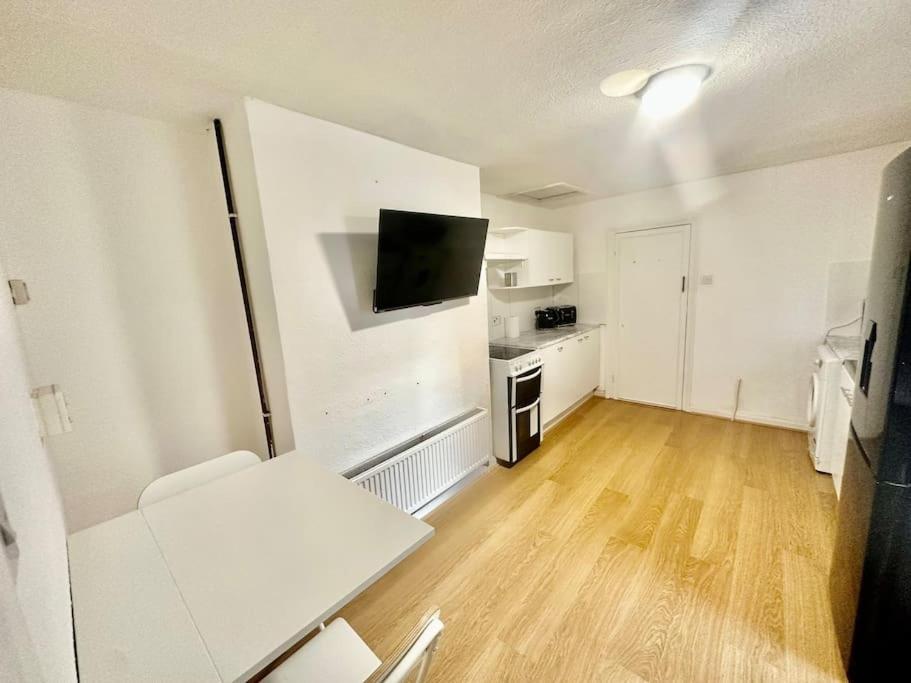 Cosy Two Bedroom Apartment,Se13 Londyn Zewnętrze zdjęcie