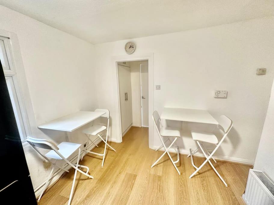 Cosy Two Bedroom Apartment,Se13 Londyn Zewnętrze zdjęcie