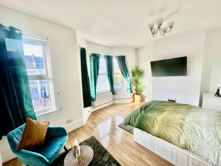 Cosy Two Bedroom Apartment,Se13 Londyn Zewnętrze zdjęcie
